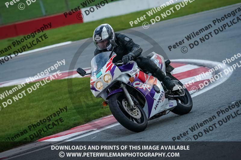 donington no limits trackday;donington park photographs;donington trackday photographs;no limits trackdays;peter wileman photography;trackday digital images;trackday photos